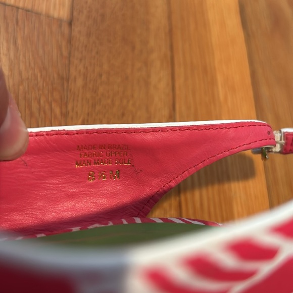 Lilly Pulitzer peep toe platform wedge slingback heels with gold tone buckles - Picture 13 of 16